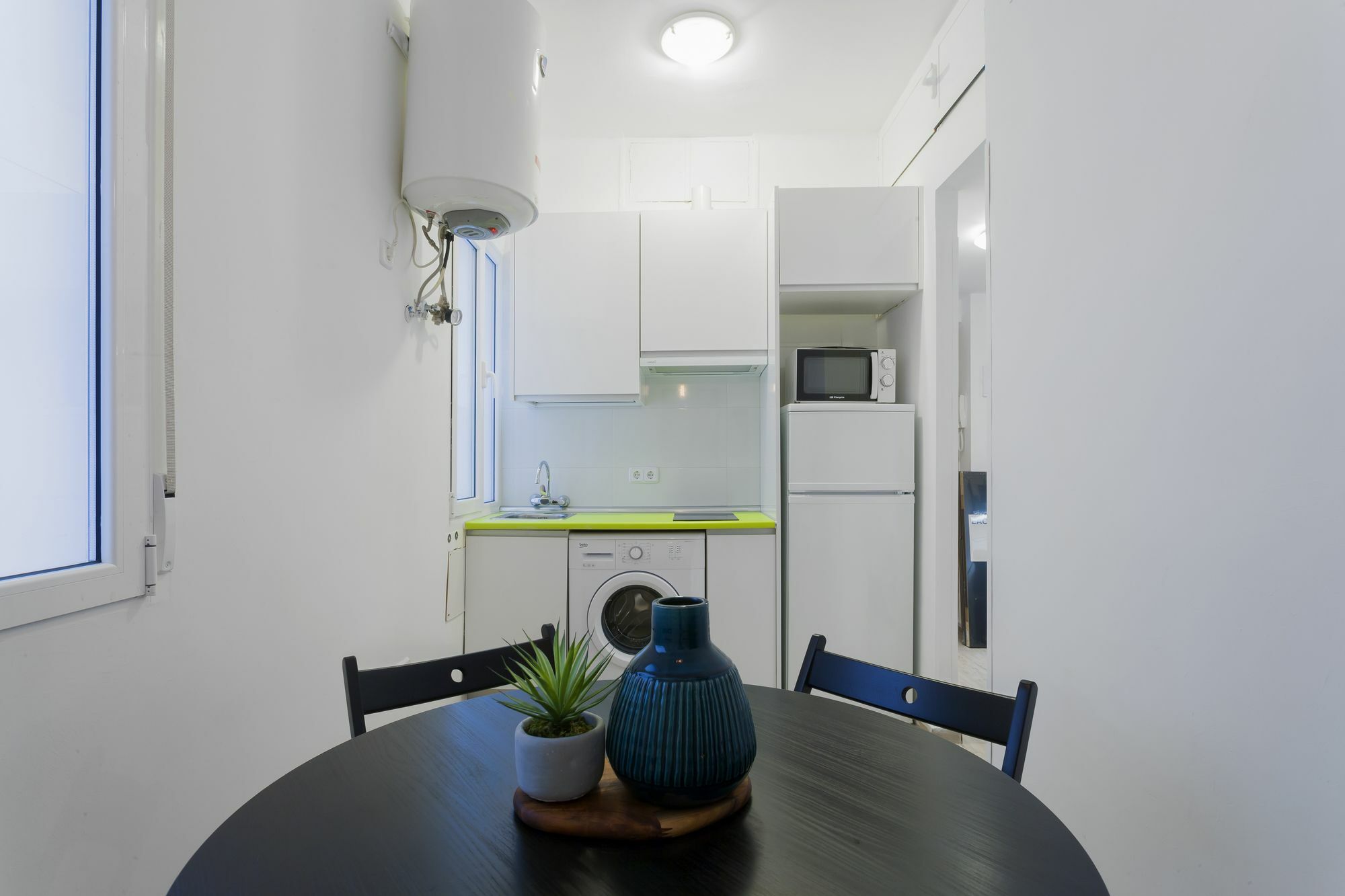 Dobo Rooms Ronda De Segovia Madrid Kültér fotó